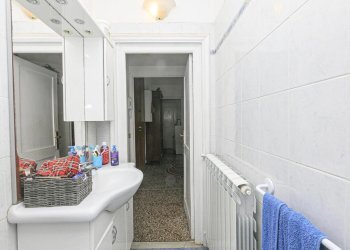 BAGNO (1) - Appartamento Via Val Sugana 9, Genova (zona Pontedecimo) - foto 18