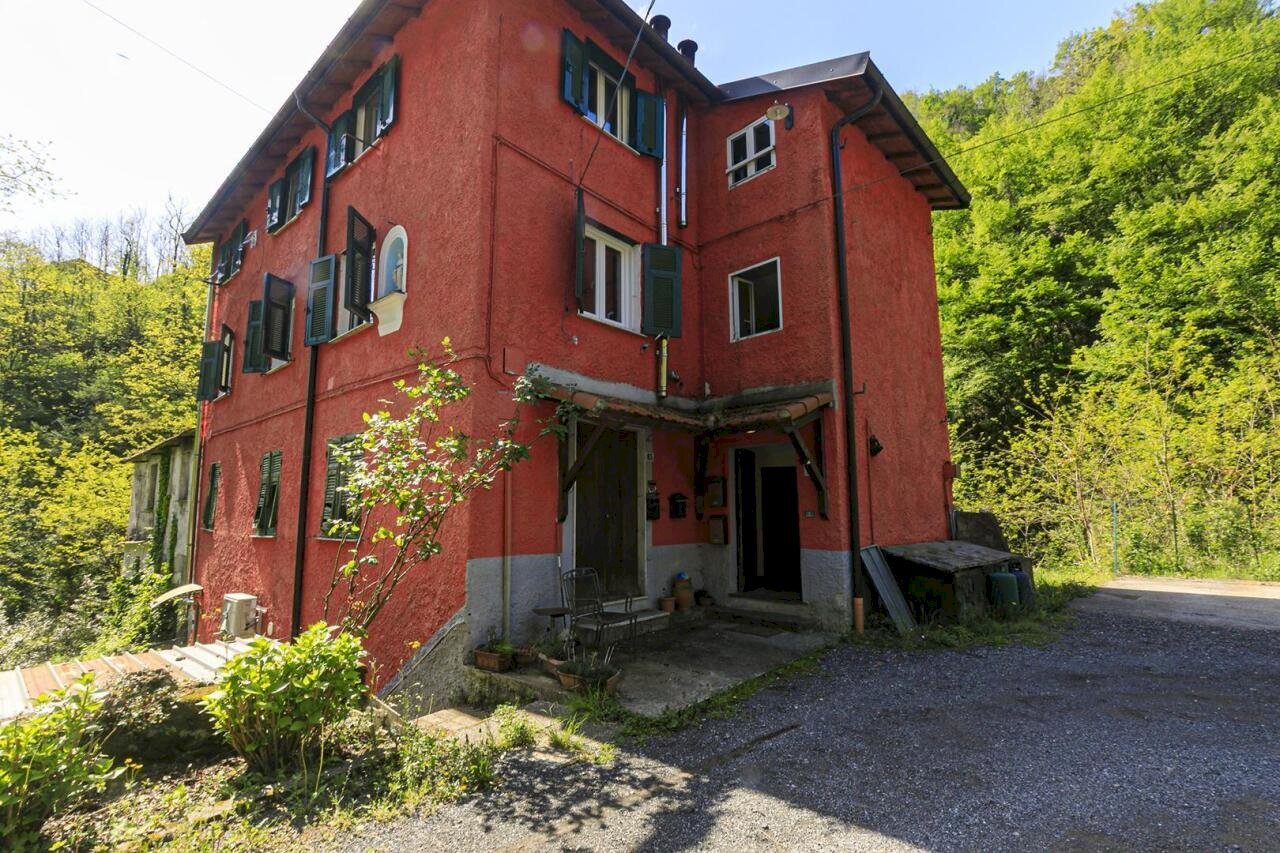 Stabile.jpg - Apartment Via San Martino 85, Ceranesi - photo 1