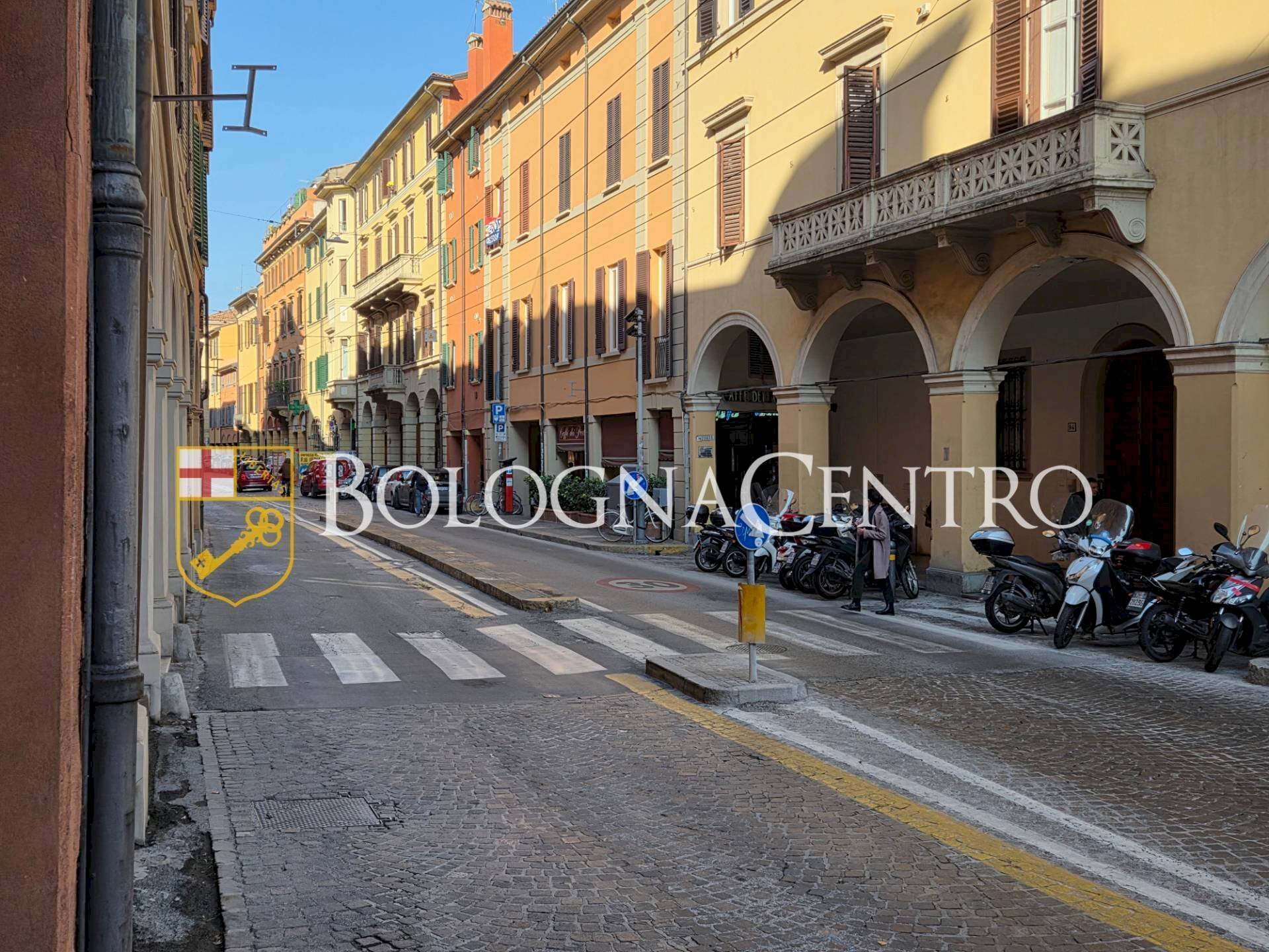 Appartamento Bologna (zona Santo Stefano) - foto 1