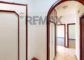 Two-room apartment Via Bolzaneto, 26 
 Bolzaneto, Genova (neighborhood Bolzaneto) - photo 5