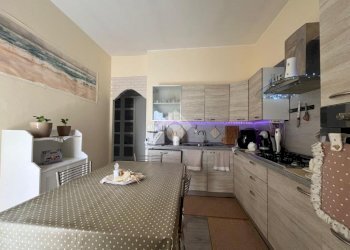Three-room apartment Via C. Botta, Castellamonte - photo 7