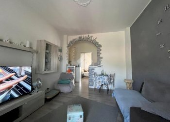 Three-room apartment Via C. Botta, Castellamonte - photo 18