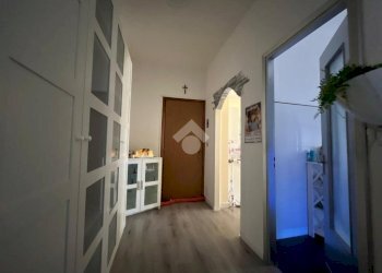 Three-room apartment Via C. Botta, Castellamonte - photo 23