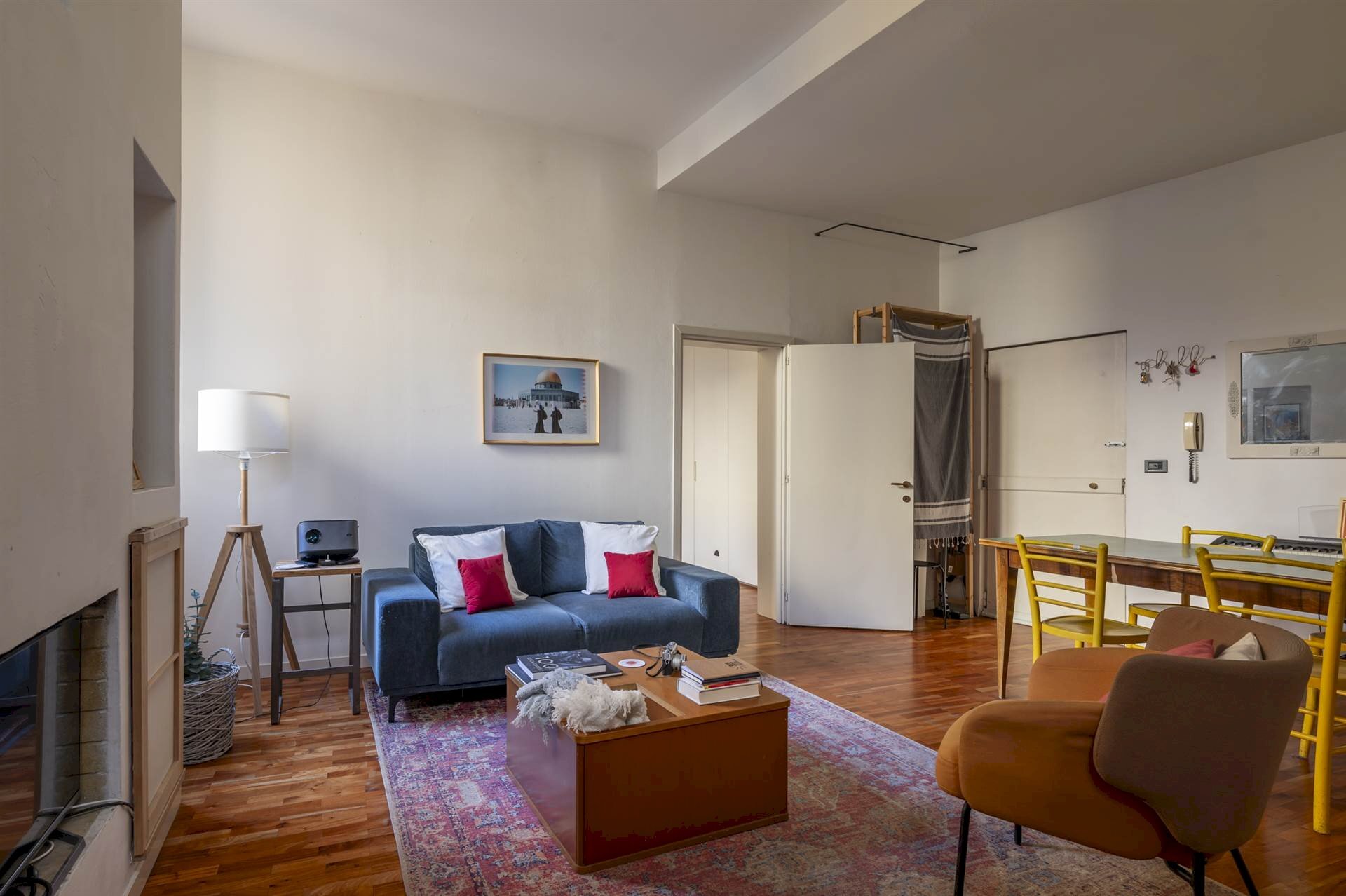 Trilocale Via delle Belle Arti 20, Bologna (zona Centro Storico) - foto 3