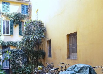Trilocale Via delle Belle Arti 20, Bologna (zona Centro Storico) - foto 16