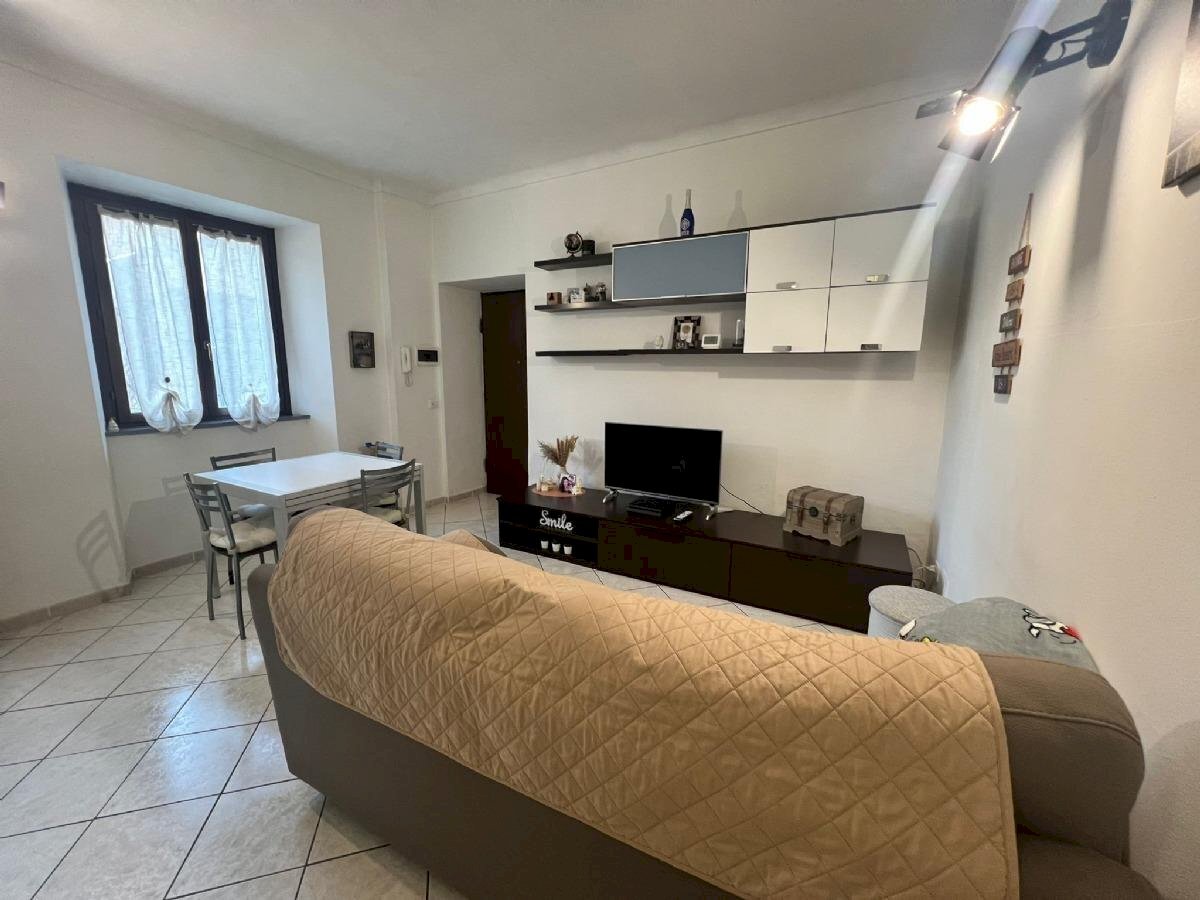 Three-room apartment Ivrea - photo 1