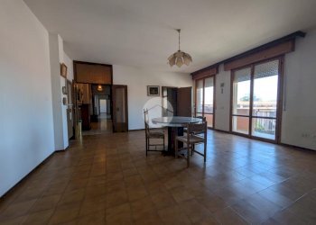 Four-room apartment Via Casti, Rimini - photo 4