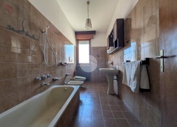 Four-room apartment Via Casti, Rimini - photo 12