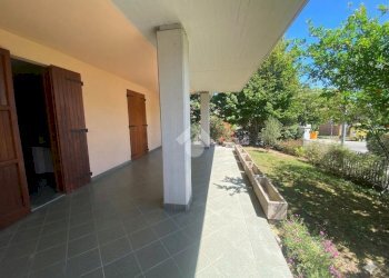 Portion of a house Via Edmondo de Amicis, Collecchio - photo 8