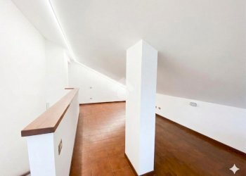Portion of a house Via Edmondo de Amicis, Collecchio - photo 23