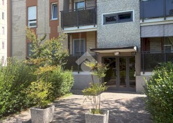 Quadrilocale Via Enrico Falck, Milano (zona Gallaratese) - foto 4