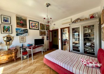 Quadrilocale VIA GIUSEPPE ELIA BENZA, Genova (zona Sestri Ponente) - foto 4
