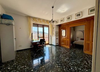 Quadrilocale VIA GIUSEPPE ELIA BENZA, Genova (zona Sestri Ponente) - foto 9