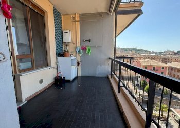 Quadrilocale VIA GIUSEPPE ELIA BENZA, Genova (zona Sestri Ponente) - foto 23