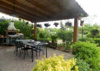PATIO ESTERNO - Villa via Casadio, 32, Argelato - foto 2