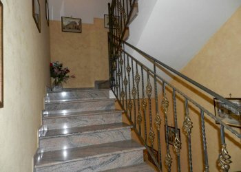 SCALA INTERNA - Villa via Casadio, 32, Argelato - foto 15