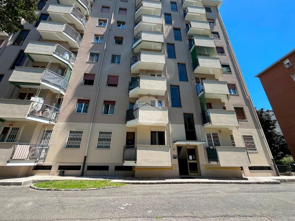 Two-room apartment Via Capinera, Milano (neighborhood Inganni) - photo 1