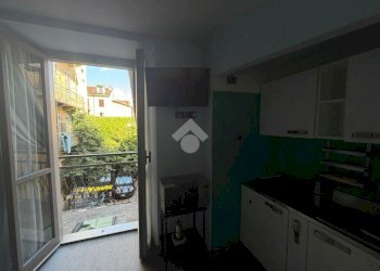 One-room apartment Via Fratelli Calandra, Torino (neighborhood Centro) - photo 5