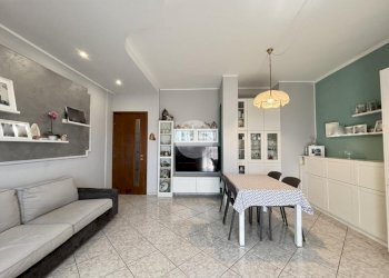 Quadrilocale Via Conte di Roccavione, Torino (zona Borgo Vittoria) - foto 2