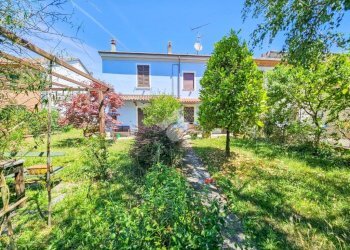 Casa semi indipendente Lobbi Via Della Repubblica, Alessandria - foto 8