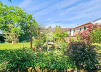 Casa semi indipendente Lobbi Via Della Repubblica, Alessandria - foto 32