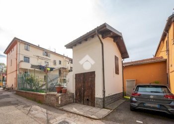 Villa a Schiera V. Marco Emilio Lepido, Bologna (zona Borgo Panigale) - foto 14