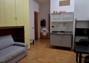 One-room apartment Via Alessandro Rimassa, Genova (neighborhood Foce) - photo 3