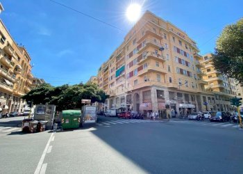 One-room apartment Via Alessandro Rimassa, Genova (neighborhood Foce) - photo 13