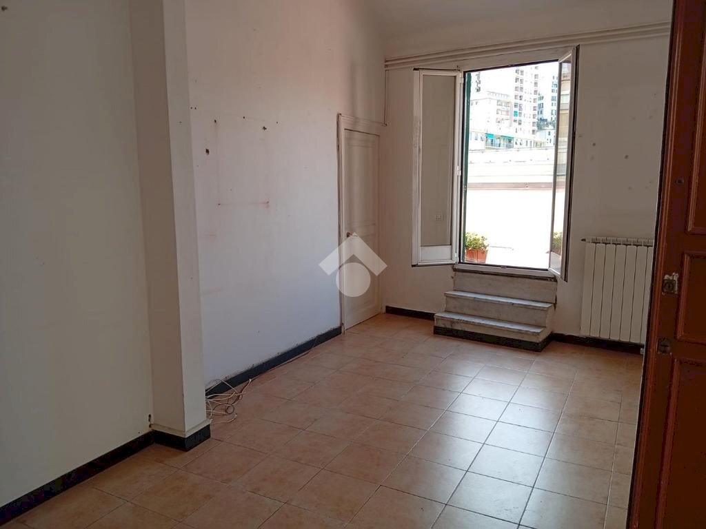 Appartamento Via Bobbio, Genova (zona Marassi) - foto 3