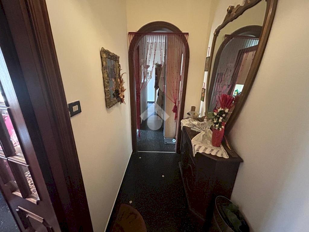 Trilocale Via Monte Rosa, Genova (zona Staglieno) - foto 2