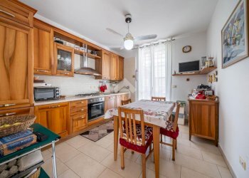 Villa Via Mondovì, Modena (zona Vaciglio) - foto 6