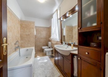 Villa Via Mondovì, Modena (zona Vaciglio) - foto 20