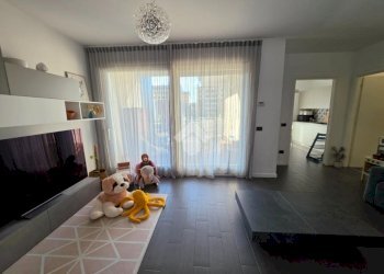Three-room apartment Via Cavour, San Giuliano Milanese - photo 4