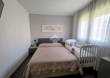 Three-room apartment Via Cavour, San Giuliano Milanese - photo 9