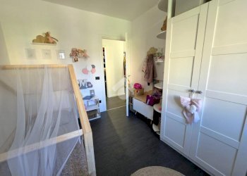 Three-room apartment Via Cavour, San Giuliano Milanese - photo 18