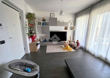 Three-room apartment Via Cavour, San Giuliano Milanese - photo 23