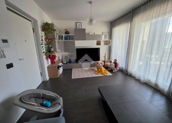 Three-room apartment Via Cavour, San Giuliano Milanese - photo 26