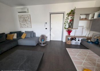 Three-room apartment Via Cavour, San Giuliano Milanese - photo 30