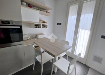 Three-room apartment Via Cavour, San Giuliano Milanese - photo 33