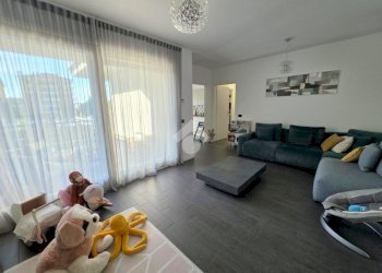 Three-room apartment Via Cavour, San Giuliano Milanese - photo 36