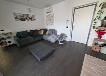 Three-room apartment Via Cavour, San Giuliano Milanese - photo 37
