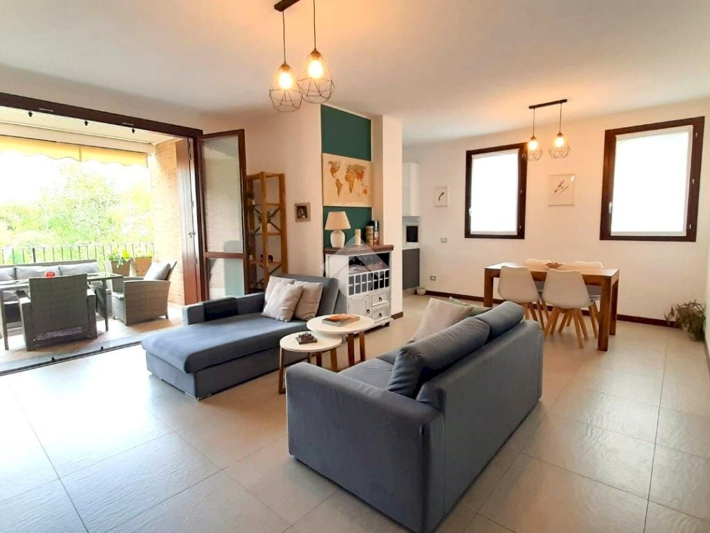 Two-room apartment Via Londra, Senago - photo 2