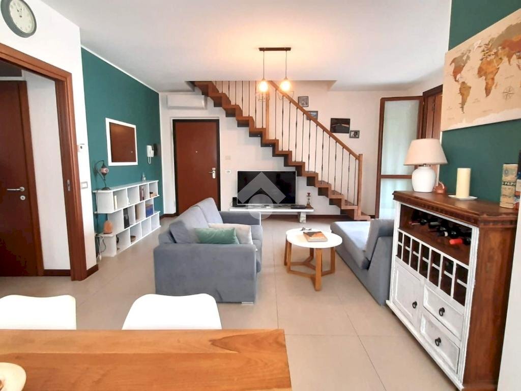 Two-room apartment Via Londra, Senago - photo 3
