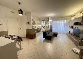 Three-room apartment Via Armando Diaz, Arconate - photo 10