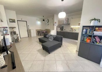 Three-room apartment Via Armando Diaz, Arconate - photo 14