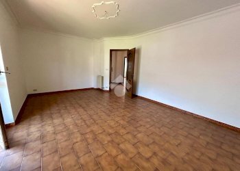 Four-room apartment Via Susa, Sant'Antonino di Susa - photo 11