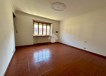 Four-room apartment Via Susa, Sant'Antonino di Susa - photo 19