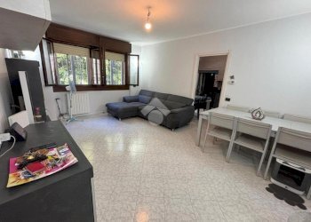 Three-room apartment Via Terrazzano, Rho - photo 2
