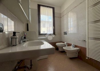 Three-room apartment via Puccini, Castelnovo di Sotto - photo 12