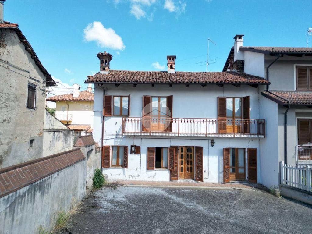 Casa indipendente Via Fossano, Cherasco - foto 1